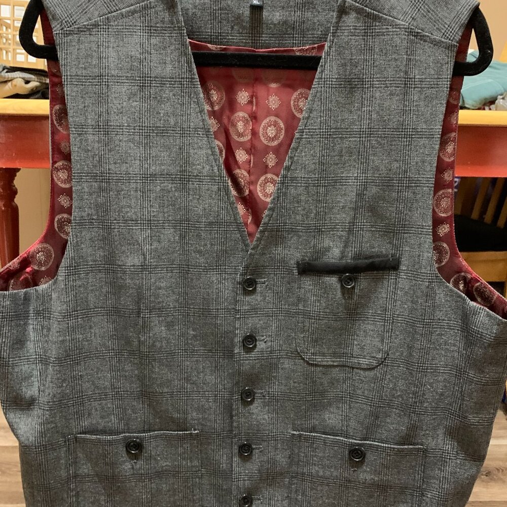Murano Six Button Vest XL